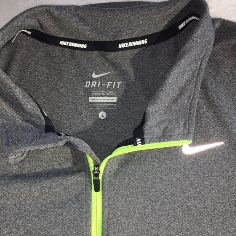 Nike Running Long Sleeve Half Zip Pullover
